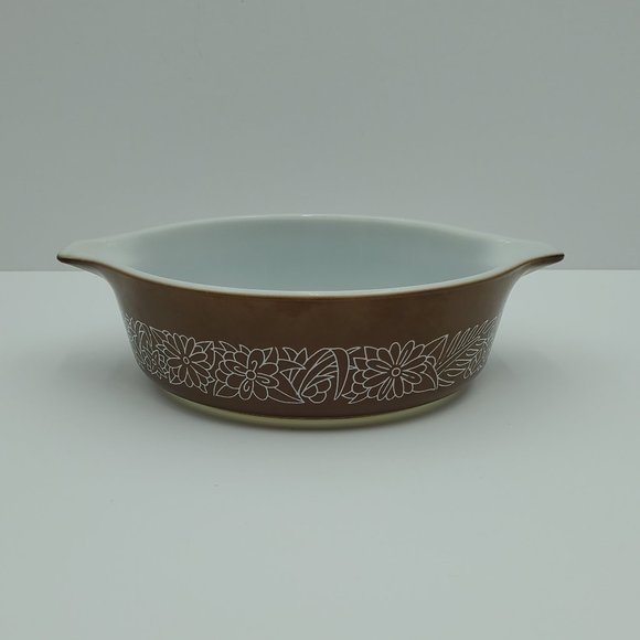 Pyrex 471-B 500 ml Woodland Brown Round Casserole Dish - Picture 1 of 8